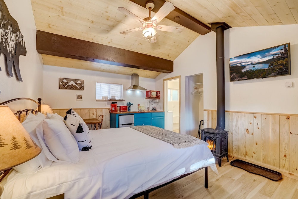 Tahoe Mountain inn - photo 25