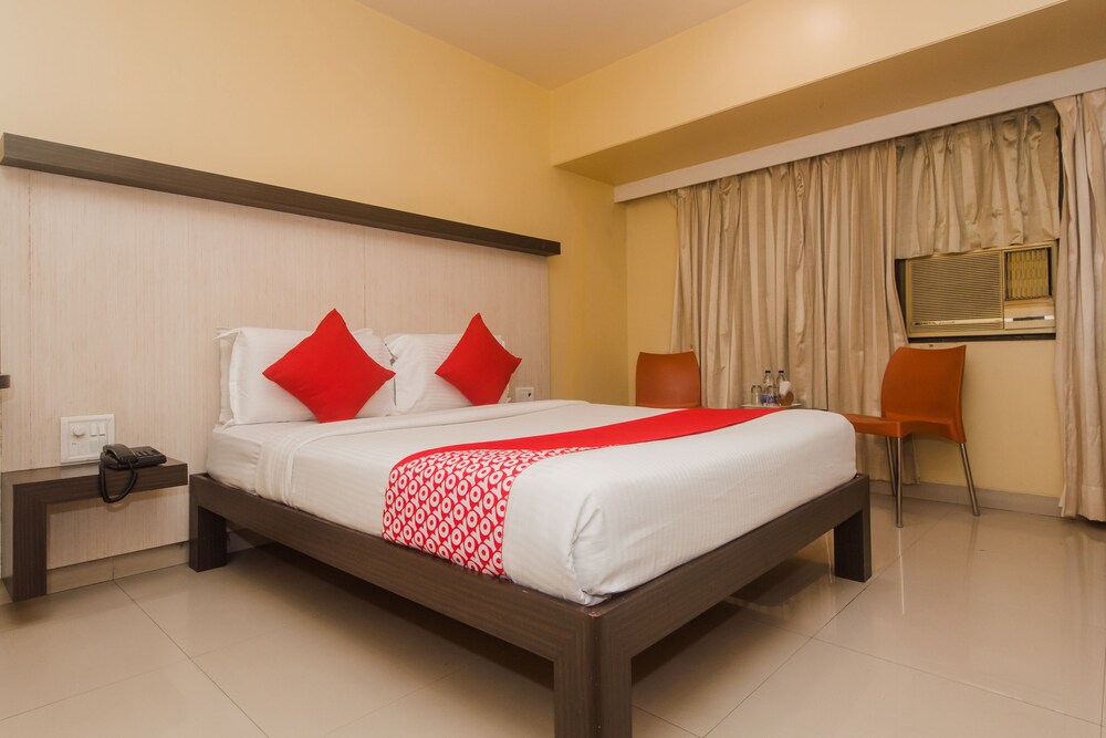 OYO 22007 Hotel Kuber Hospitality