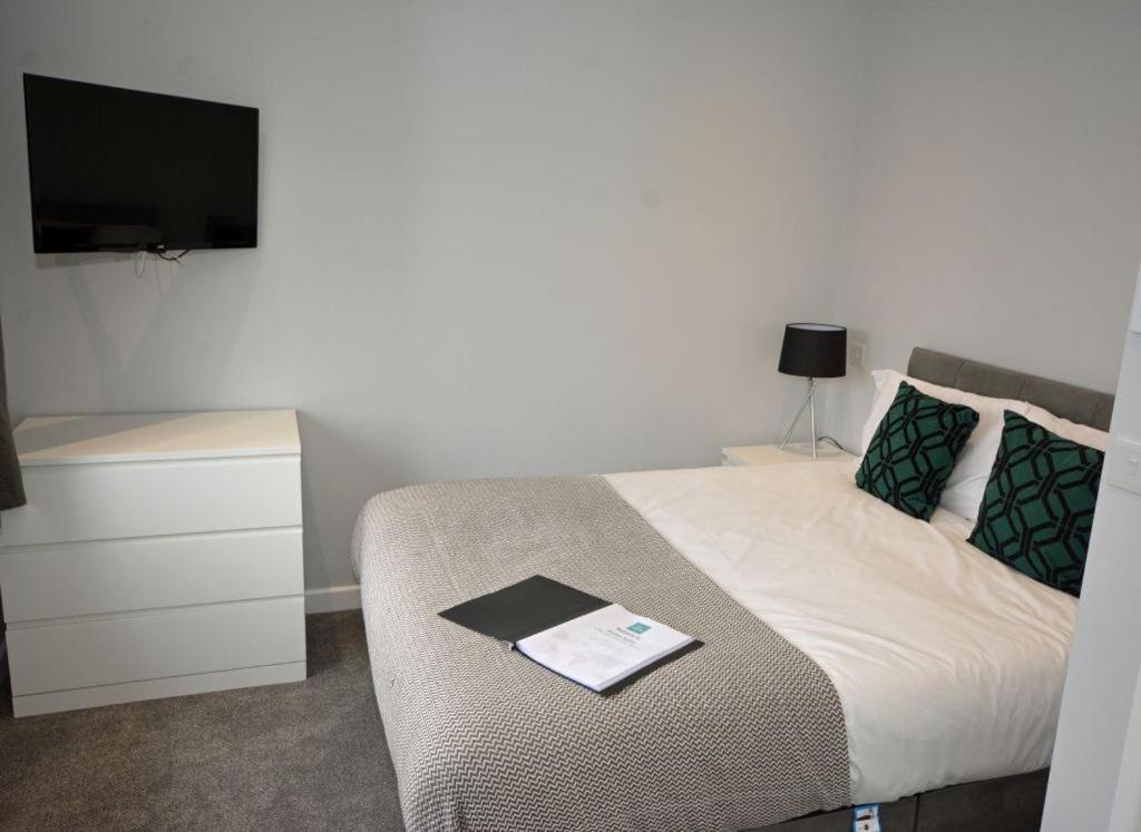Walton Suites - last minute hotel in Bushey