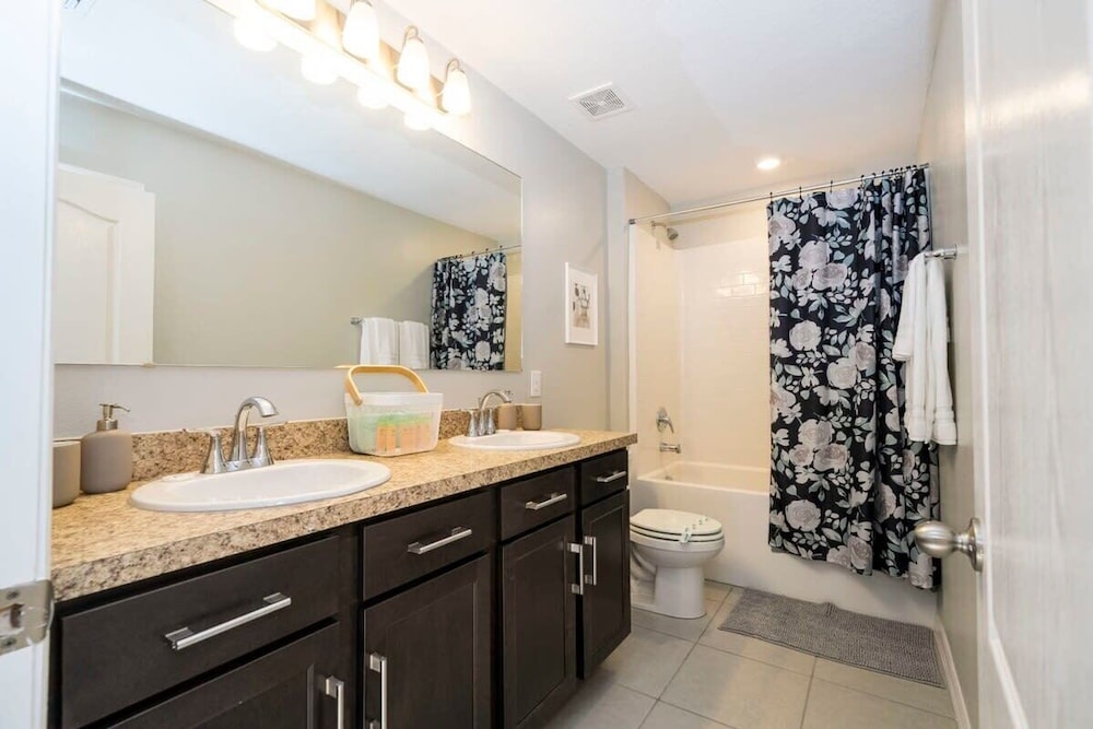 Stunning 3bd Close To Disney at Fiesta Key 4764 - photo 17