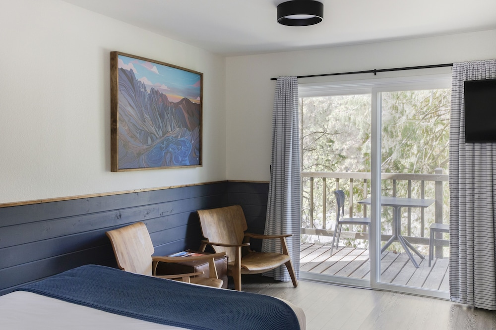 LOGE Leavenworth Riverside - photo 7