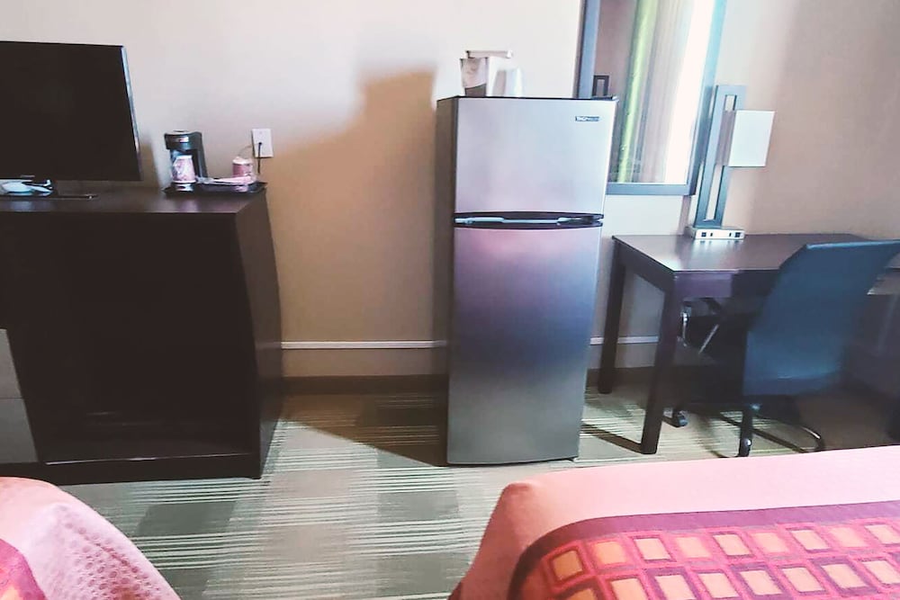 SureStay Hotel by Best Western Cotulla - photo 13