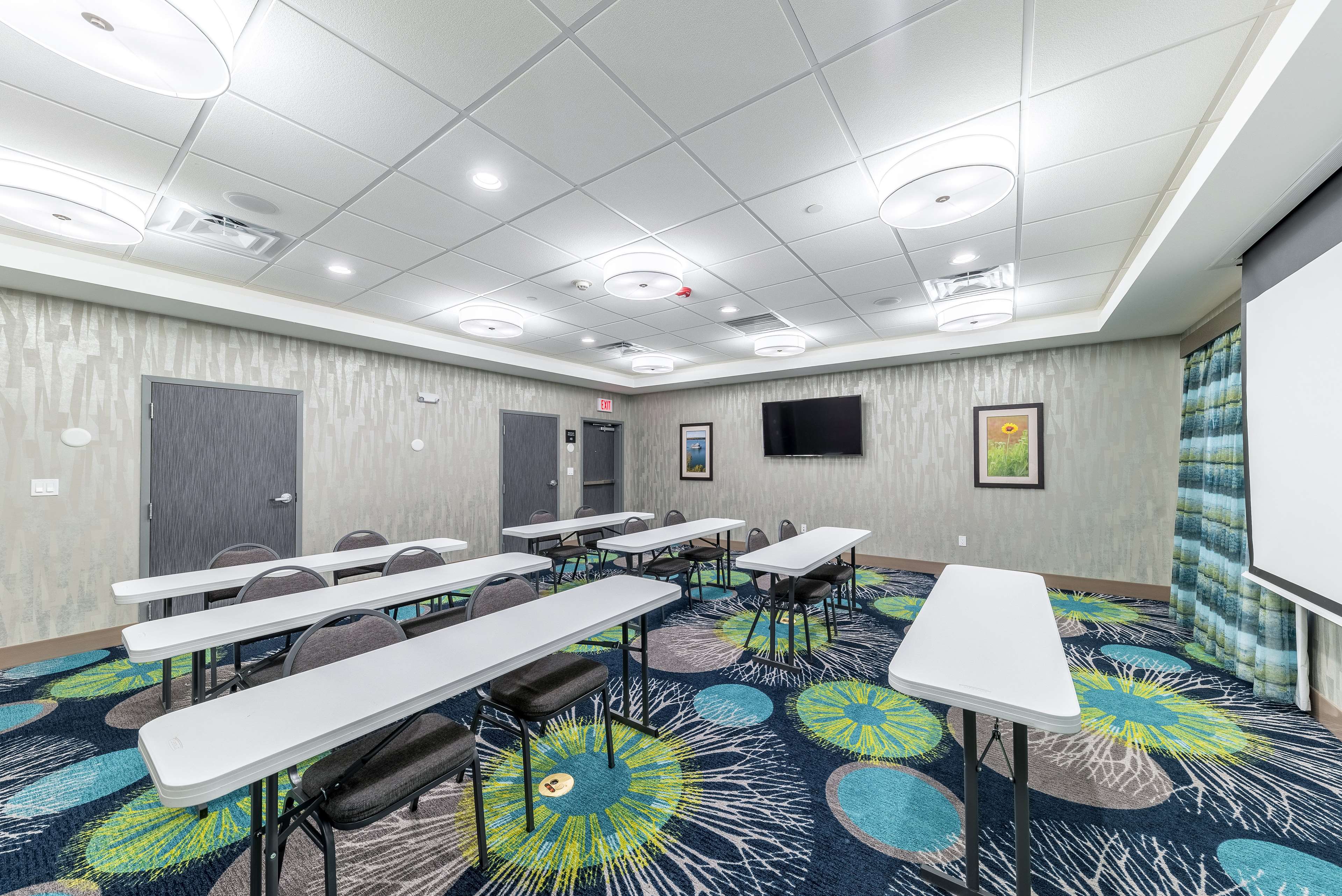 Hampton Inn & Suites Pryor Ok - photo 13