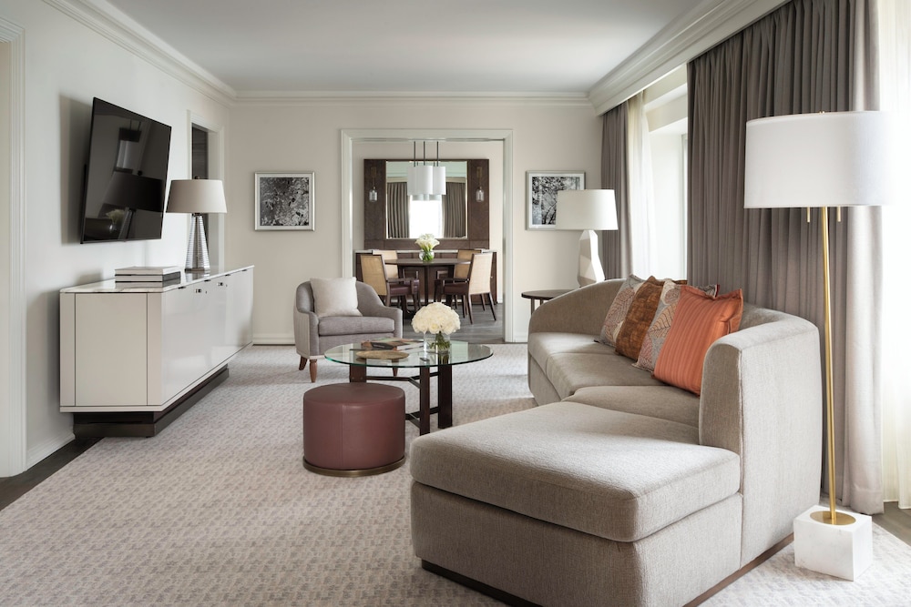 Four Seasons Hotel Chicago - photo 39