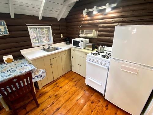 Pine Grove Cottages - photo 23