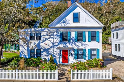 Cape Cod Mod — 4-Star Luxury Hotel in Provincetown, United States