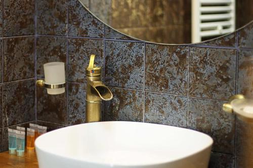 One bedroom Apartment near Fabrica