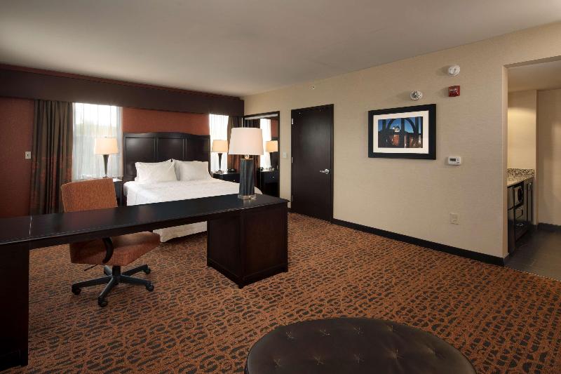 Hampton Inn Lewiston Auburn - photo 104