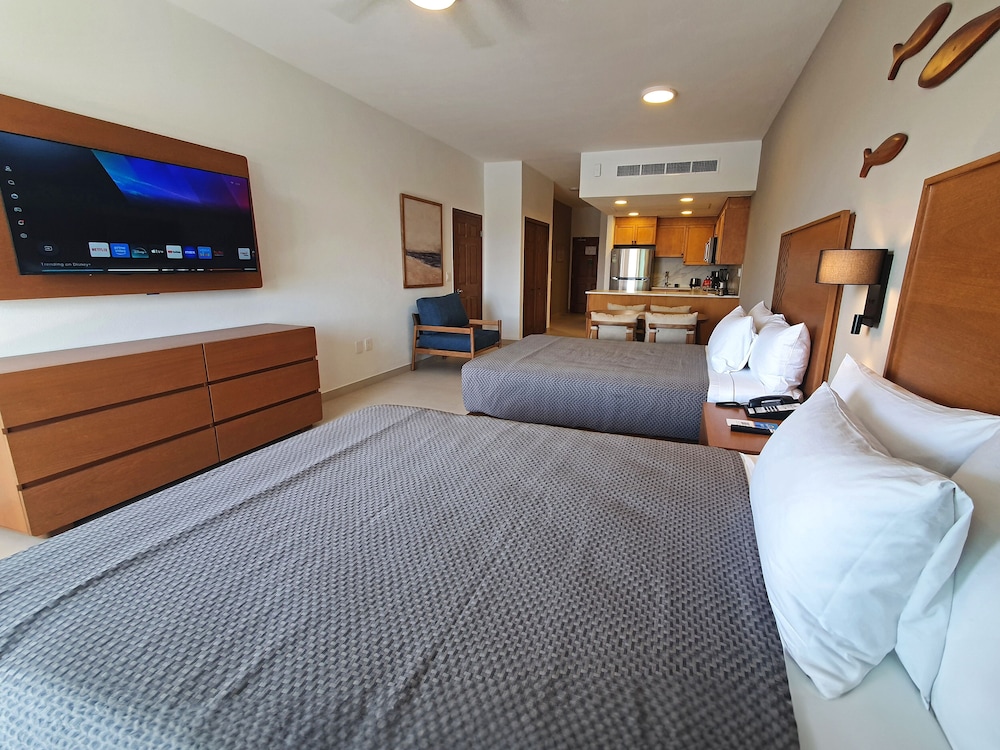 Paradise Village Beach Resort and Spa