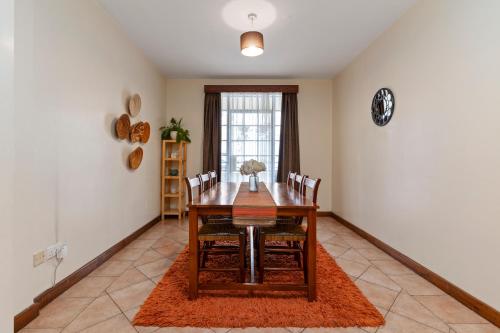 Spacious Lovely Apartment
