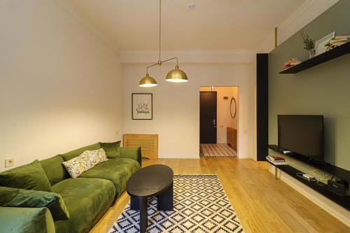 Modern Central Apt Near Stamba By Wehost