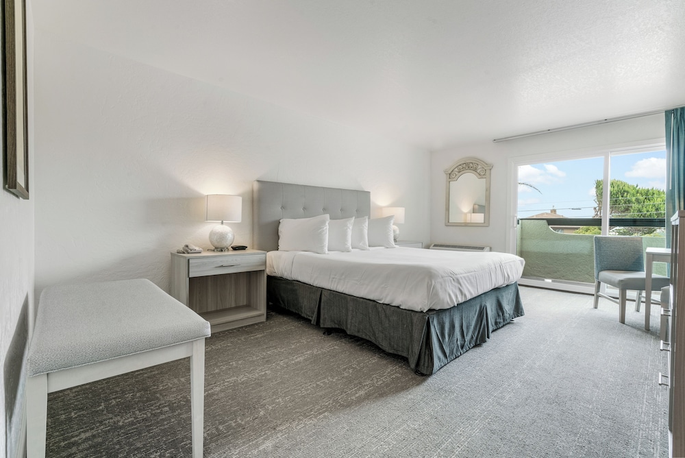 La Serena Inn - photo 9