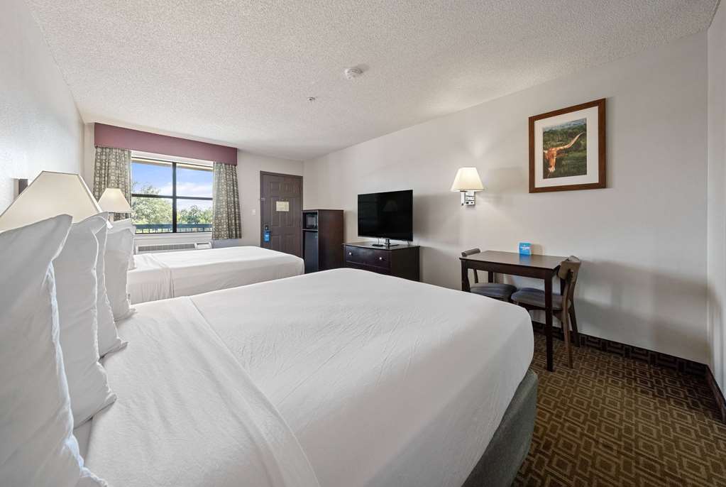 Days Inn by Wyndham Round Rock - photo 18