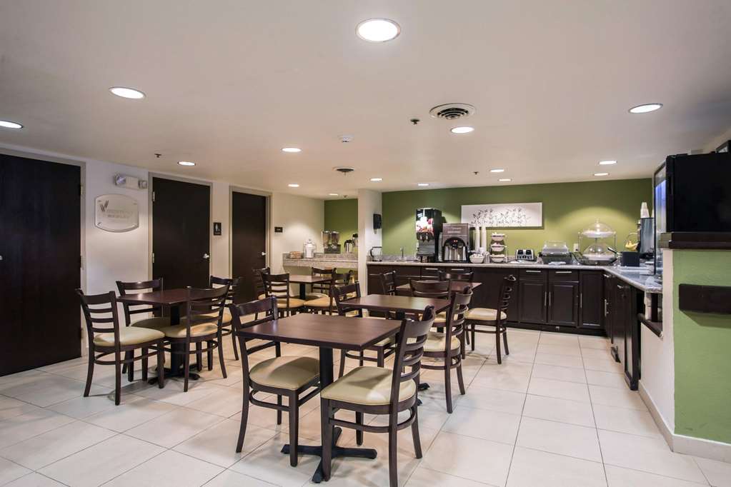 Sleep Inn Atlanta Airport - photo 15