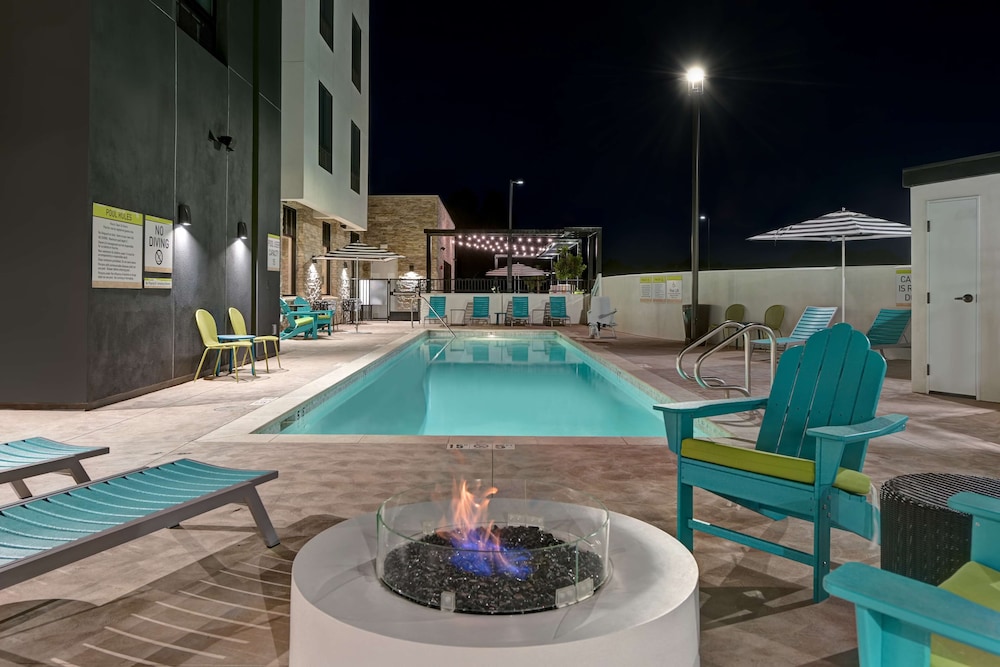 Home2 Suites by Hilton Atascadero CA - photo 32