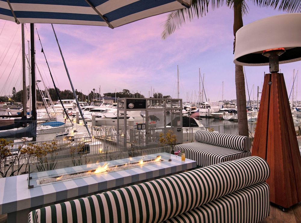 Marina del Rey Hotel - photo 58