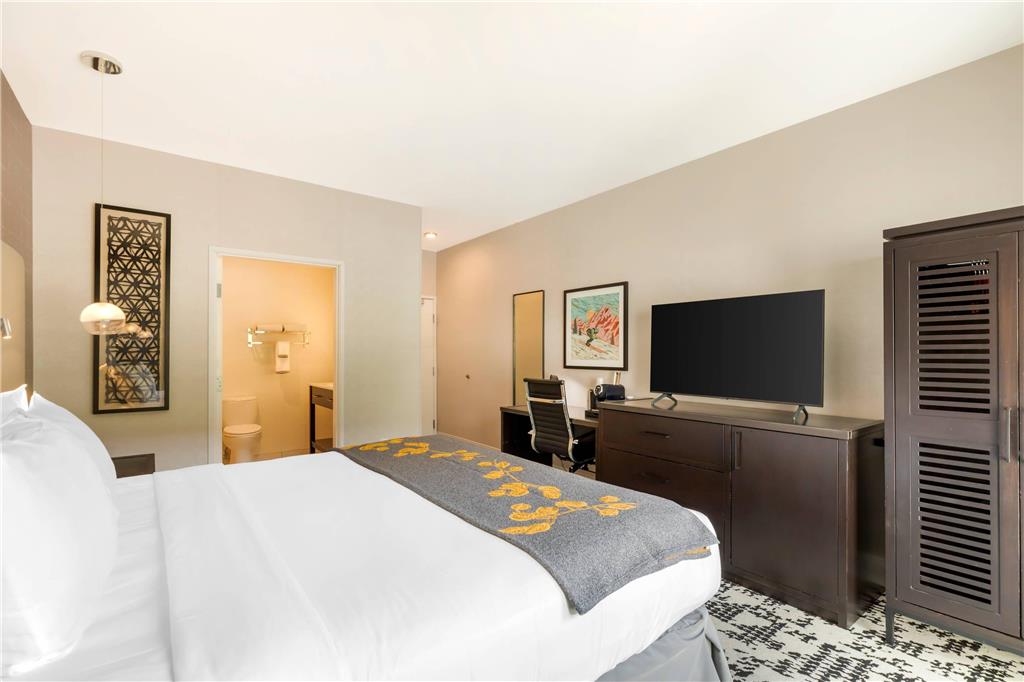 Cambria Hotel Copper Mountain - photo 20