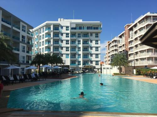 Grand Blue Condominium by Nuttaya — Klaeng — photo 4