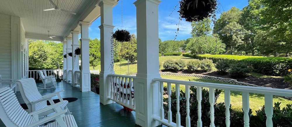 Whitestone Inn - photo 107