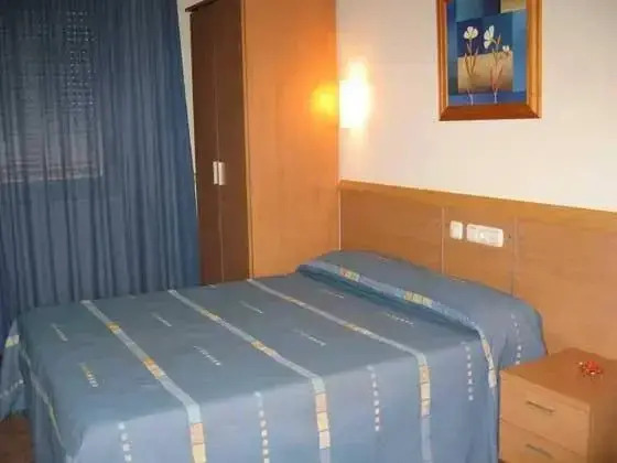 Monaco - carbon neutral hotel in Los Arcos