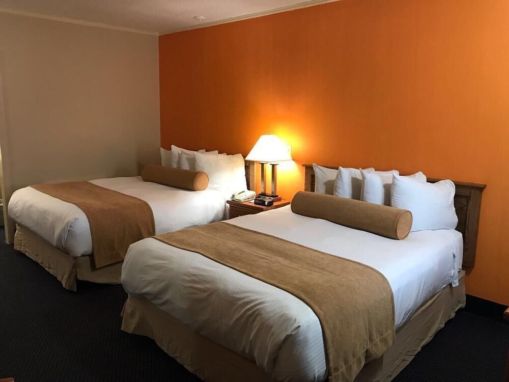 Asam Hotel — hotel in Goodland