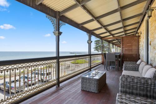 Swainson at Del Monte — 4-Star Luxury Hotel in Henley Beach, Australia