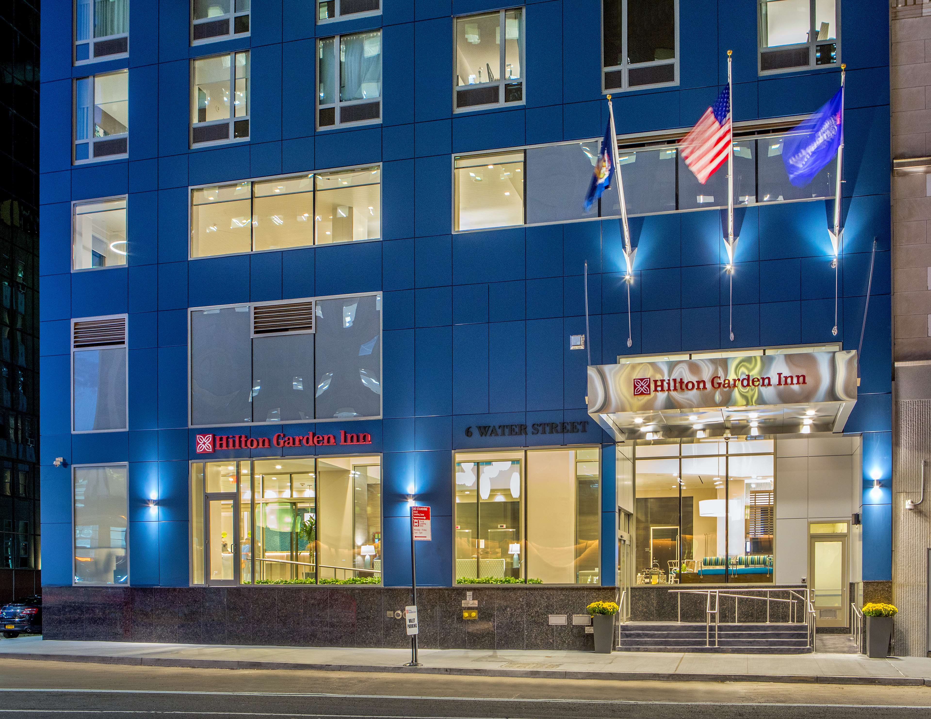 Hilton Garden Inn NYC Financial Center Manhattan Downtown - photo 2