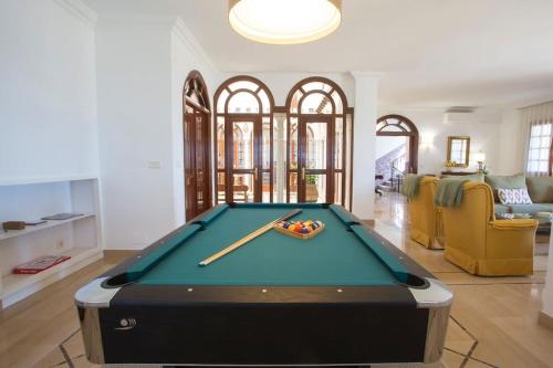 Andalusian villa on the sea and the bay of Malaga — 4-Star Luxury Hotel in Malaga, Spain