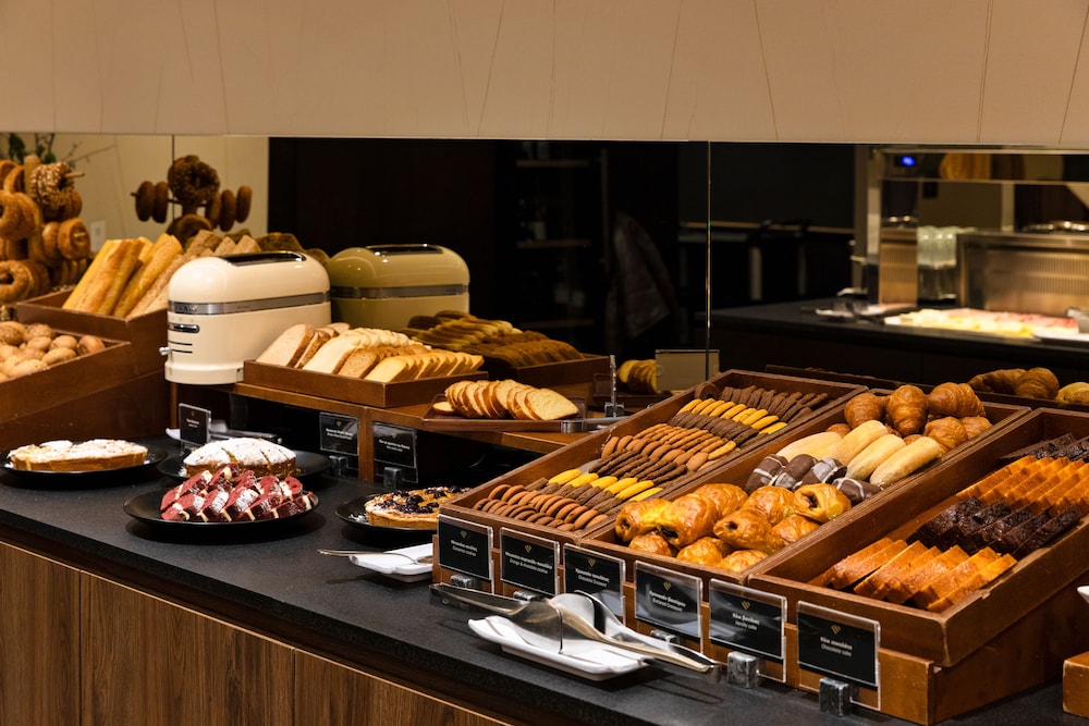 מזון ומשקאות