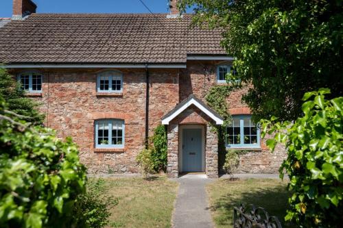 Teacher's Cottage — 4-Star Luxury Hotel in Swansea, United Kingdom