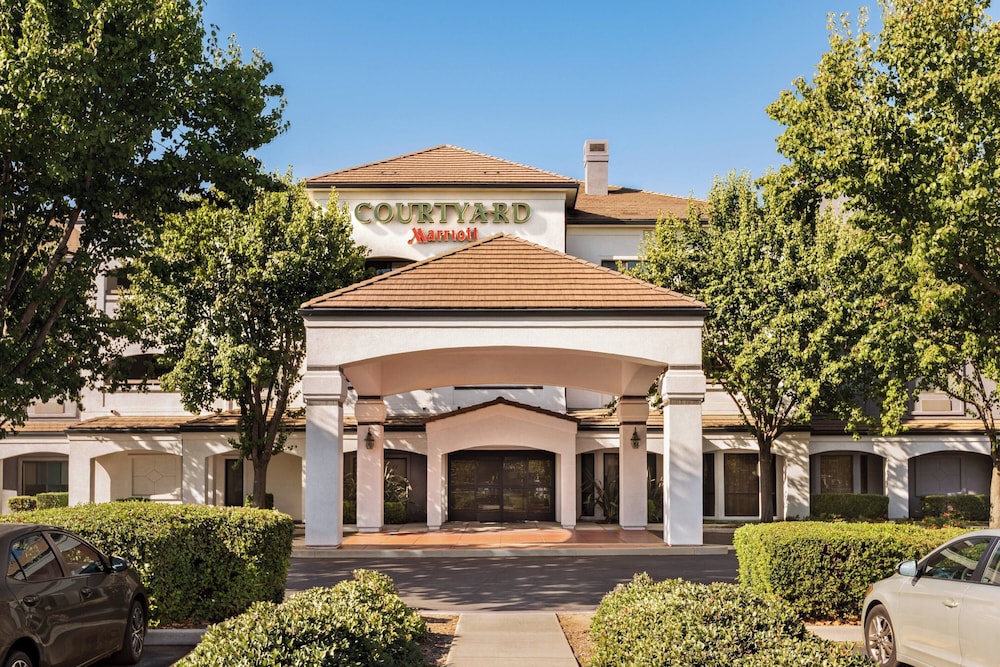 Courtyard by Marriott San Jose South Morgan Hill - photo 32