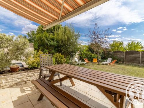 Gite Familial Proche Parc Oriental Et Puy Du Fou Jardin Clos Commerces Accessibles A Pied Fr 1 622 66 — Maulevrier