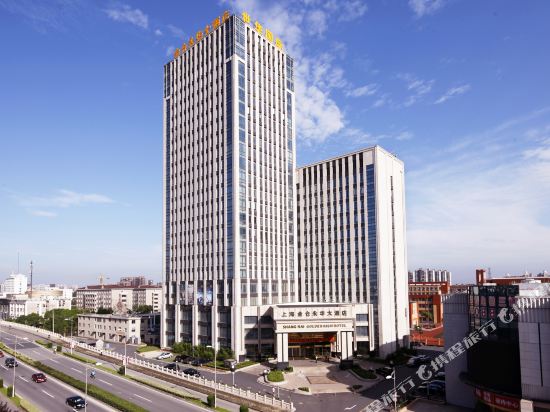 Golden Rich Hotel — 4-Star Luxury Hotel in Shanghai, People's Republic of China