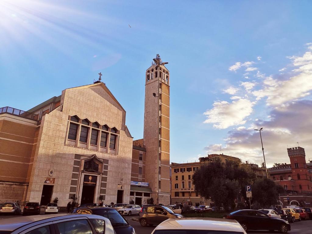 St. Anthony Guest House — 5-Star Luxury Hotel in Rome, Italy