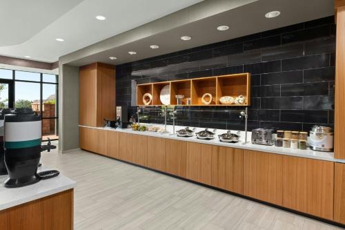 SpringHill Suites by Marriott Kanab - photo 28
