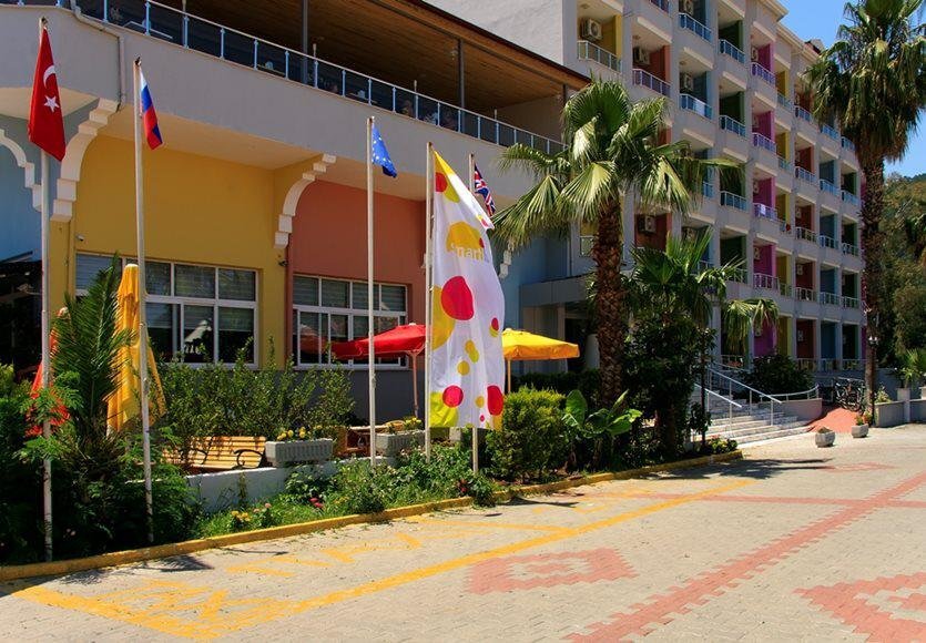 Litera Icemeler Relax Hotel — hotel in Icmeler