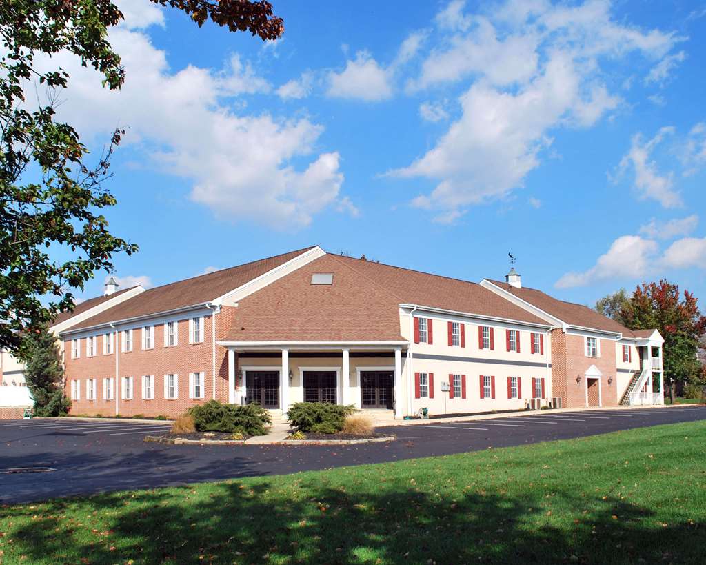Rodeway Inn & Suites Myerstown Lebanon pet-friendly hotel Myerstown