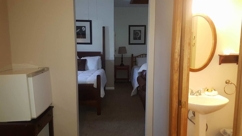 The Bradford Inn - photo 28