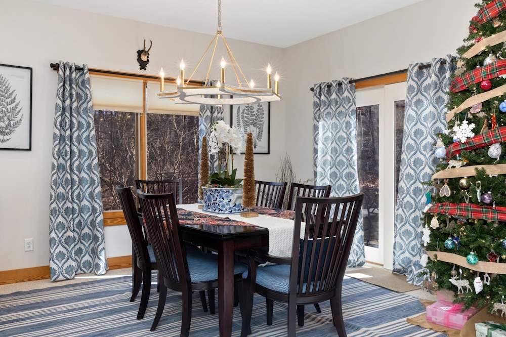 111 Hickory Springs in Wintergreen Resort - photo 5