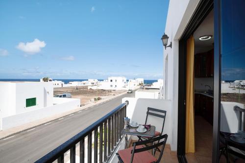 Apartamento Fondeo 19547285 — Tinajo