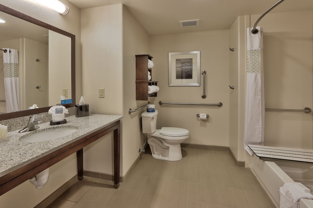 Hampton Inn & Suites Albuquerque North I 25 - photo 15