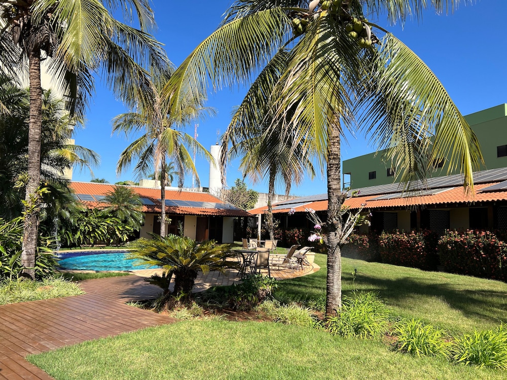 Premier Garden Hotel pet-friendly hotel Jose Bonifacio