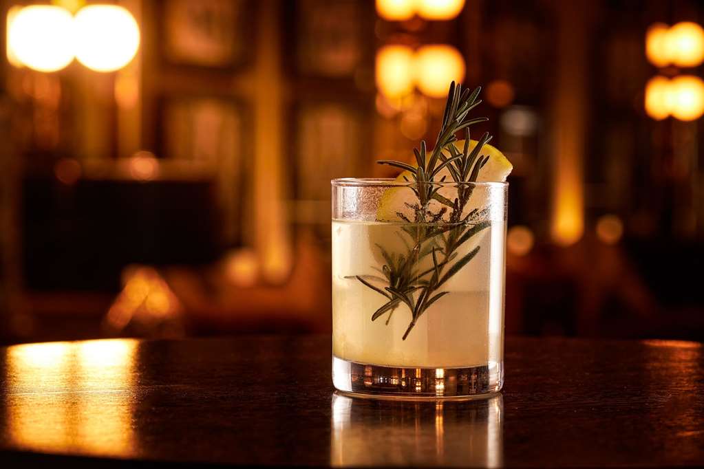 mpn Bars Gin Fizz