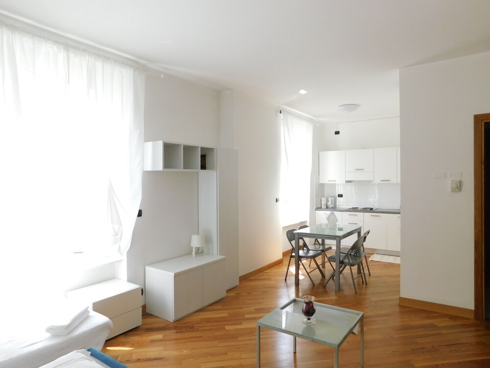 Villa Savoia Handel 0 22 Sanremo — 4-Star Luxury Hotel in San Remo, Italy