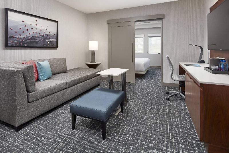 San Mateo Marriott San Francisco Airport - photo 26