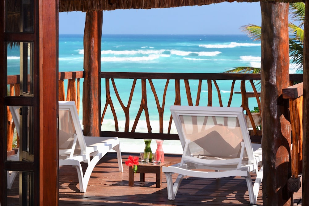 Beach/ocean view