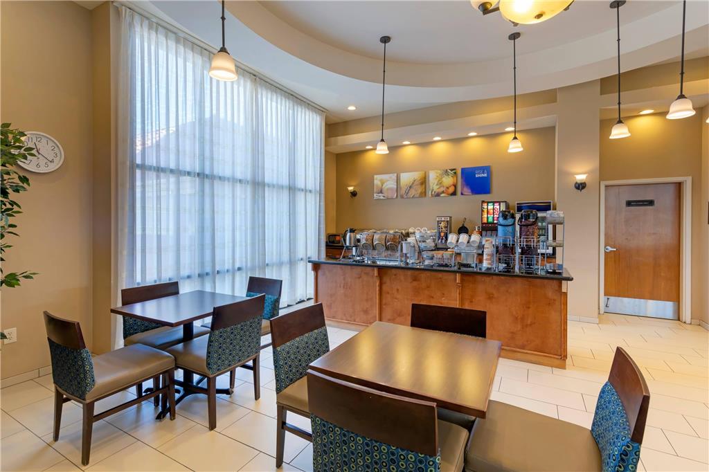 Comfort Suites Barstow near I 15 - photo 41