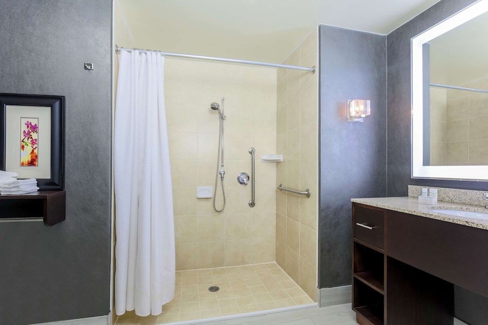 Homewood Suites Melville - photo 22