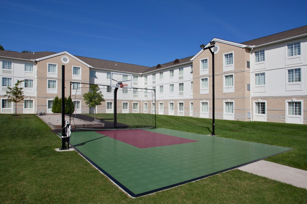 Staybridge Suites Cleveland Mayfield Heights Beachwood by IHG - photo 36