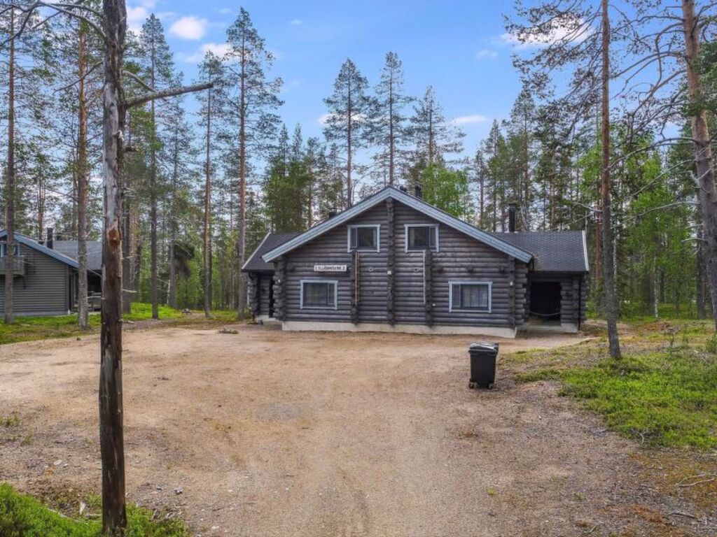 Holiday Home Ylläsmaisema 1 by Interhome — 4-Star Luxury Hotel in Kolari, Finland